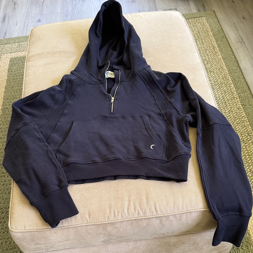 ZYIA Navy Cropped Hoodie